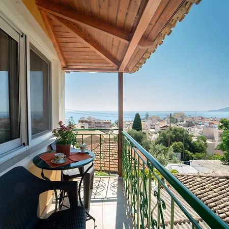 Popolaros Traditional House בית נופש