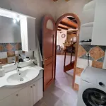 Popolaros Traditional House Casa vacanze *